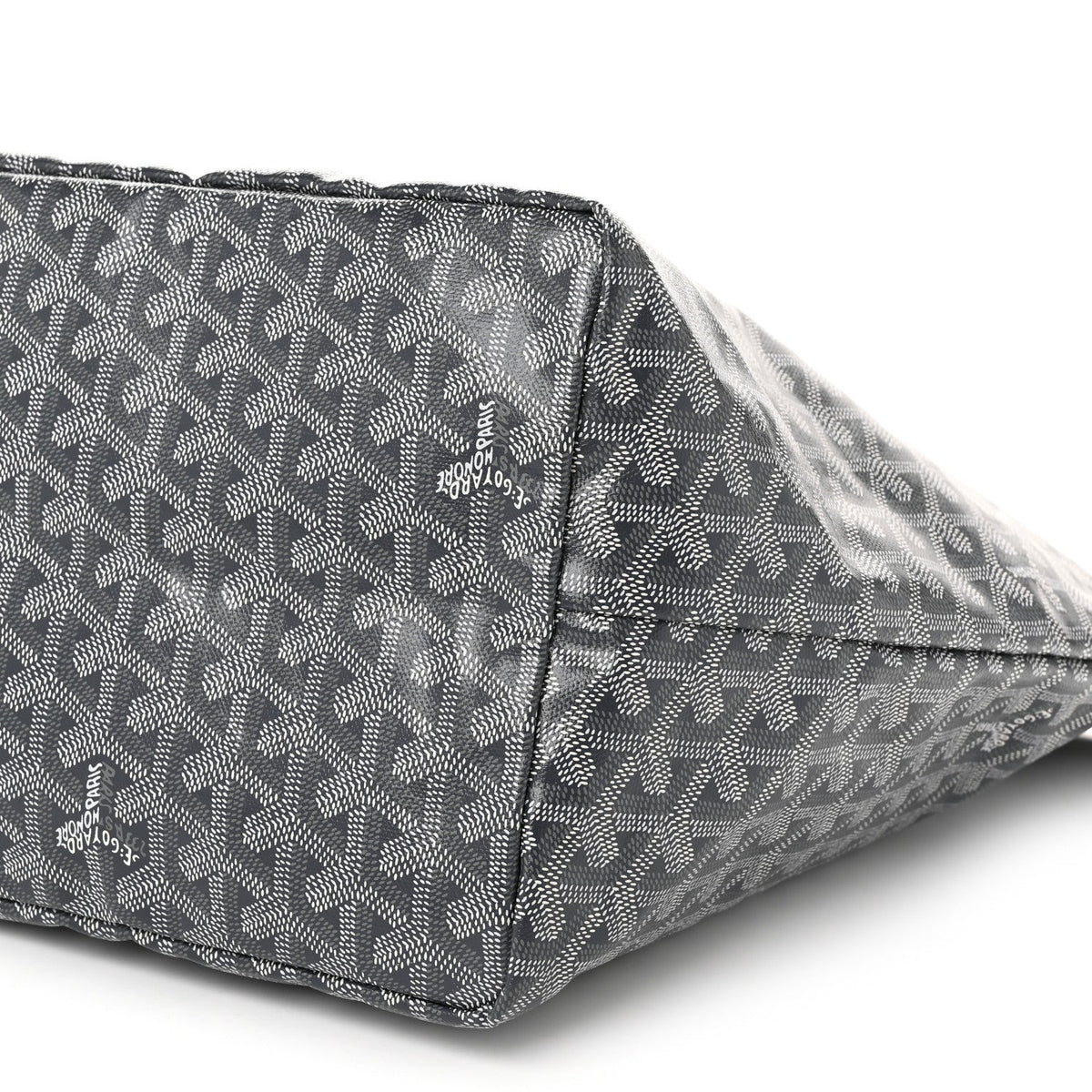 GOYARD Goyardine Saint Louis GM Tote Bag – Grey