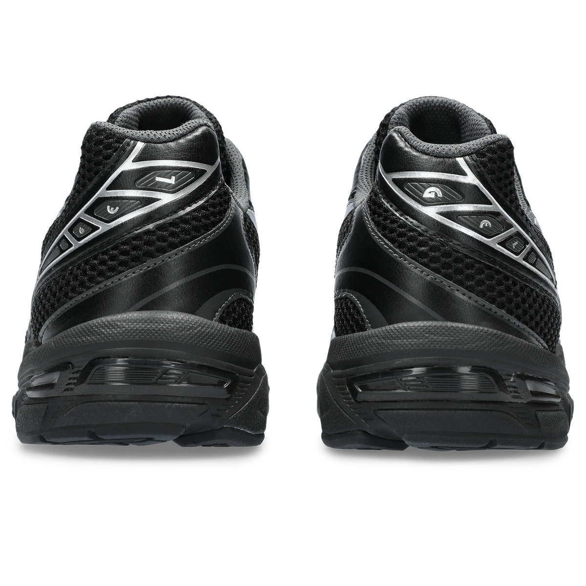 GEL-1130 - BLACK / PURE SILVER