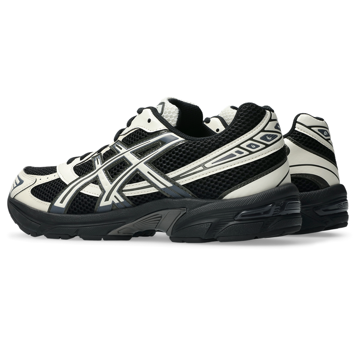 GEL-1130 - BLACK / CREAM