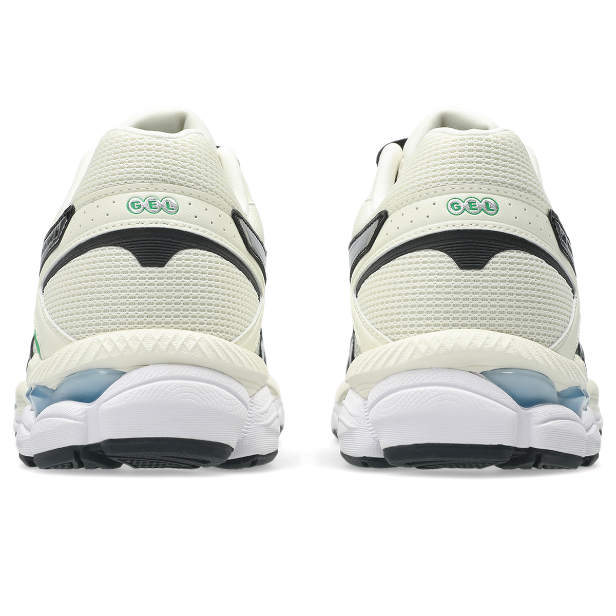GEL-CUMULUS 16 - IVORY / PURE SILVER