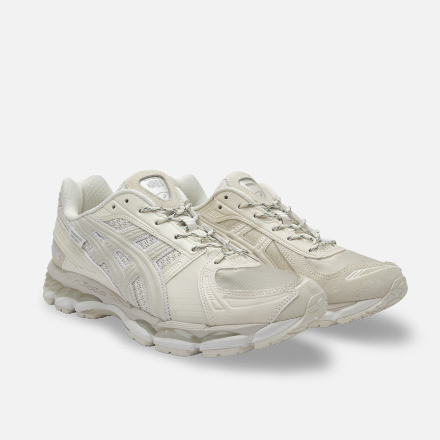 INVINCIBLE X MADNESS X ASICS GEL-KAYANO 12.1 "VANILLA"
