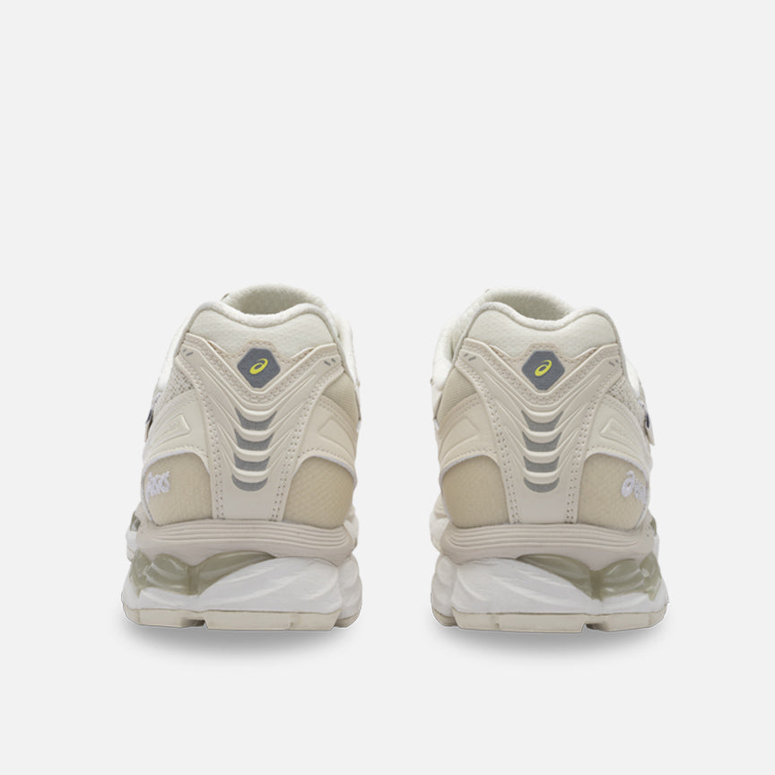 INVINCIBLE X MADNESS X ASICS GEL-KAYANO 12.1 "VANILLA"