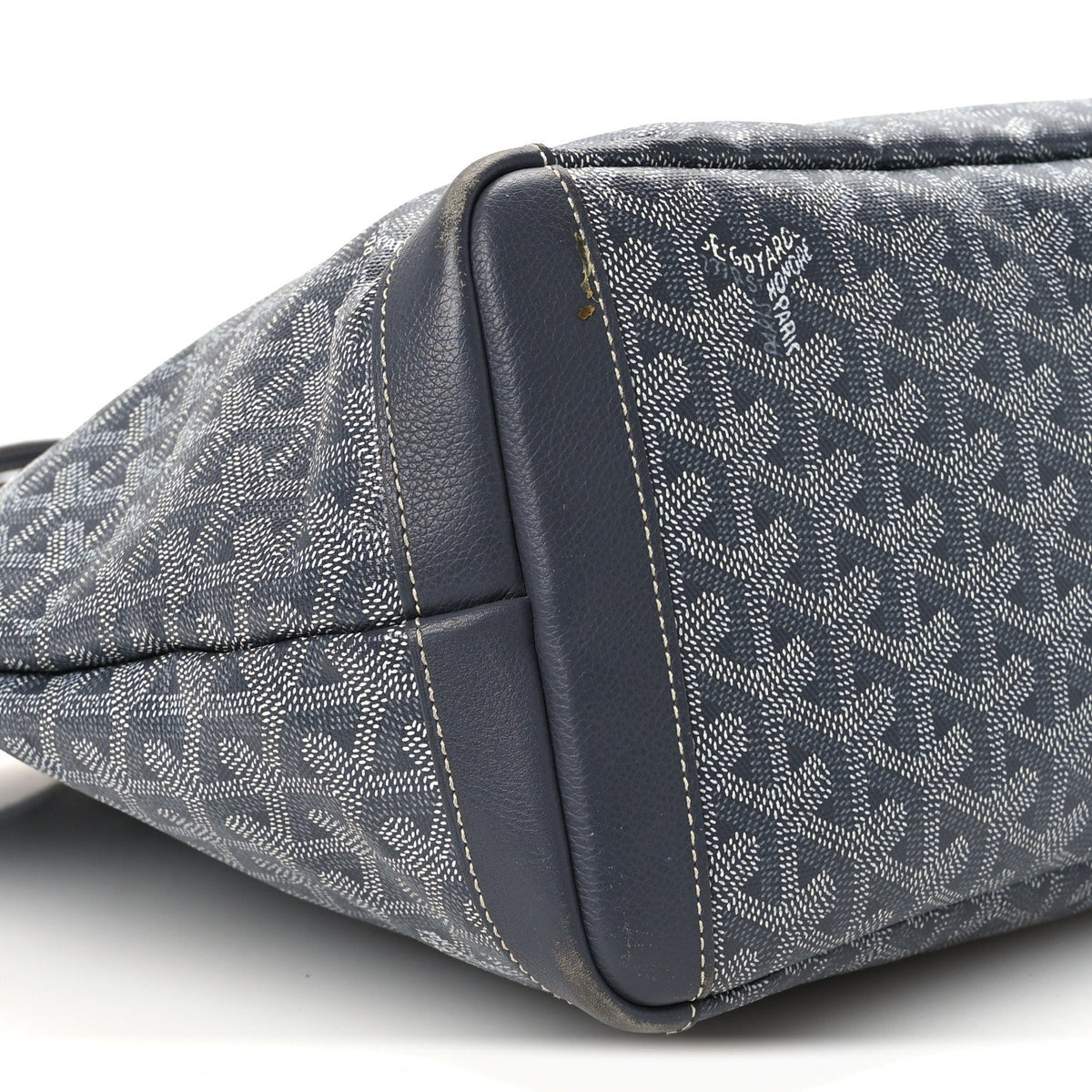 GOYARD Goyardine Artois MM Tote Bag – Grey