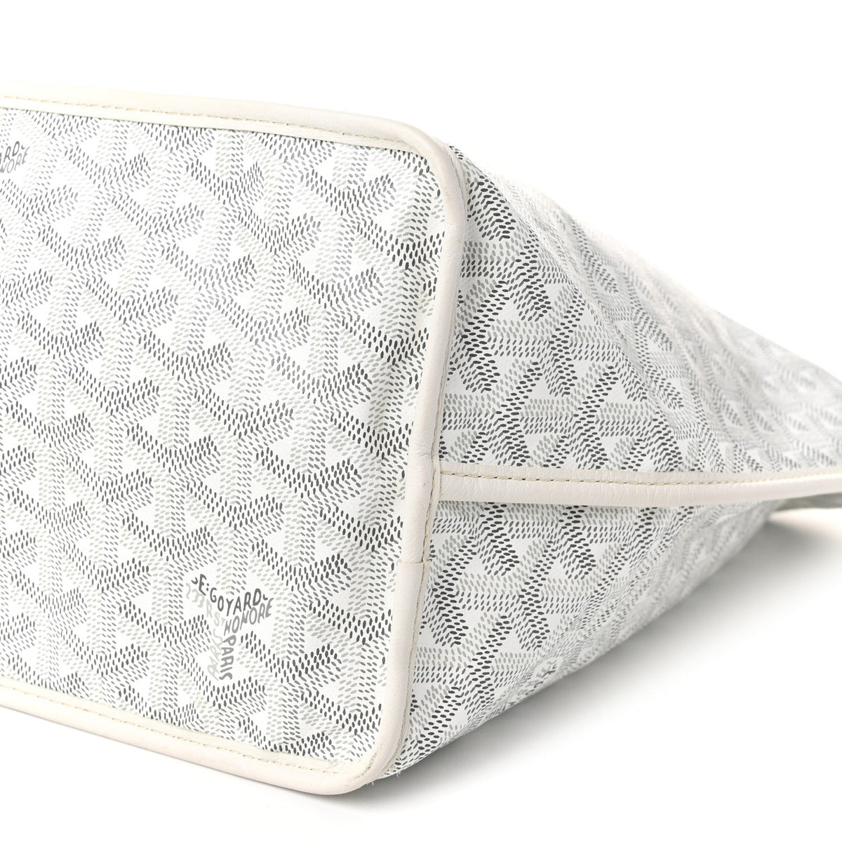 GOYARD Goyardine Reversible Anjou PM Tote – White