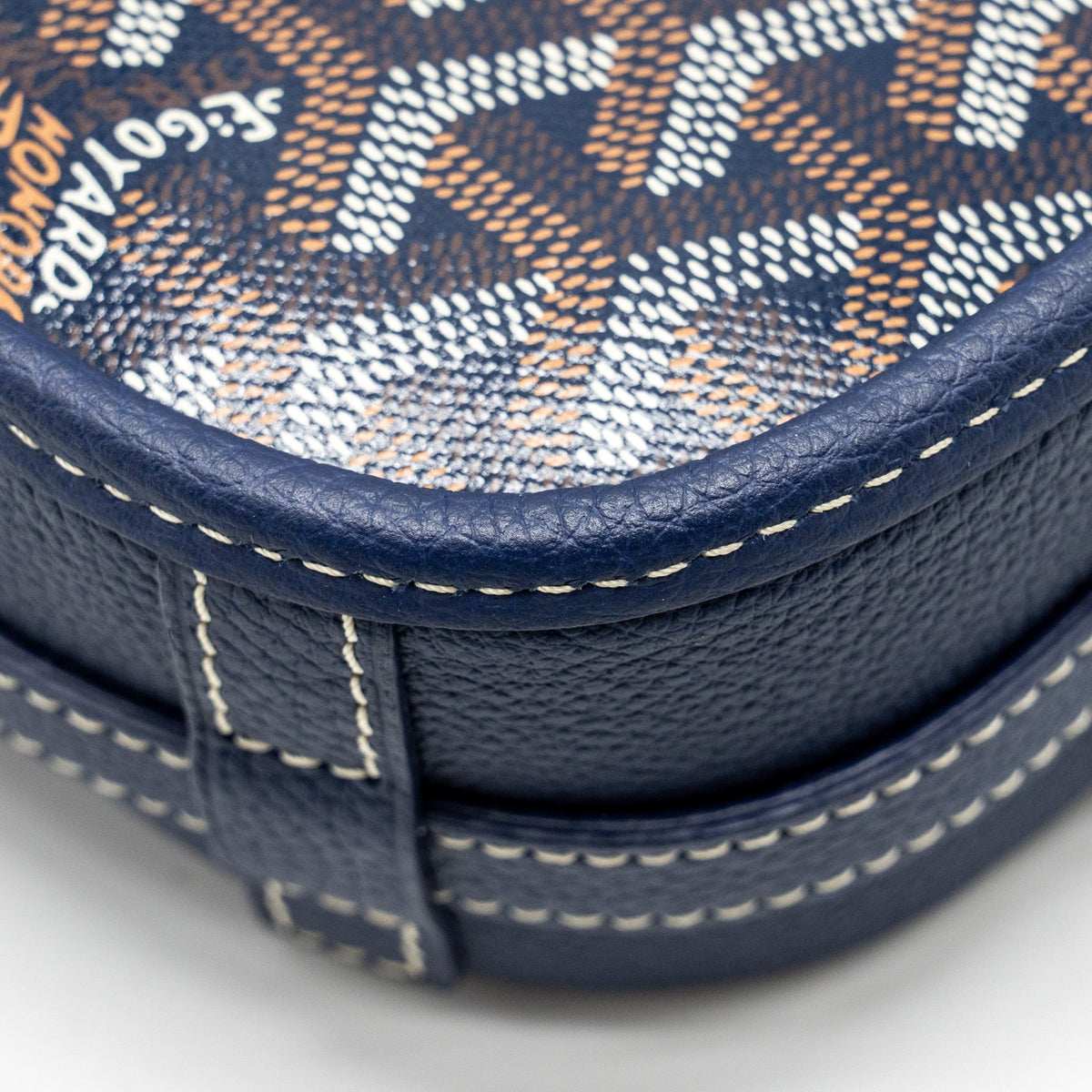 Goyard Belvedere PM Messenger Bag – Navy Goyardine Canvas & Calfskin, Silver Hardware