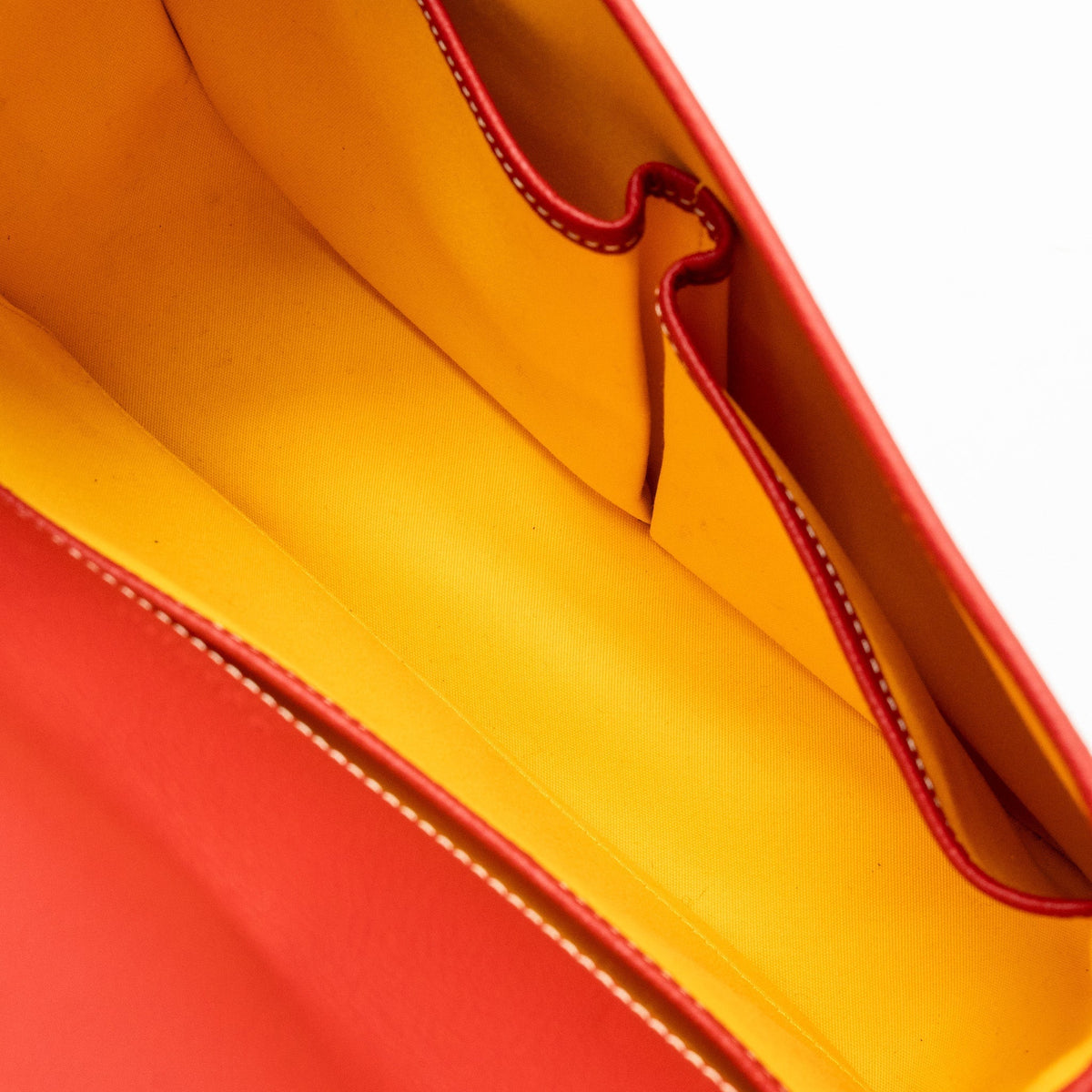 Goyard Belvedere MM Messenger Bag – Red Goyardine Canvas & Calfskin, Silver Hardware