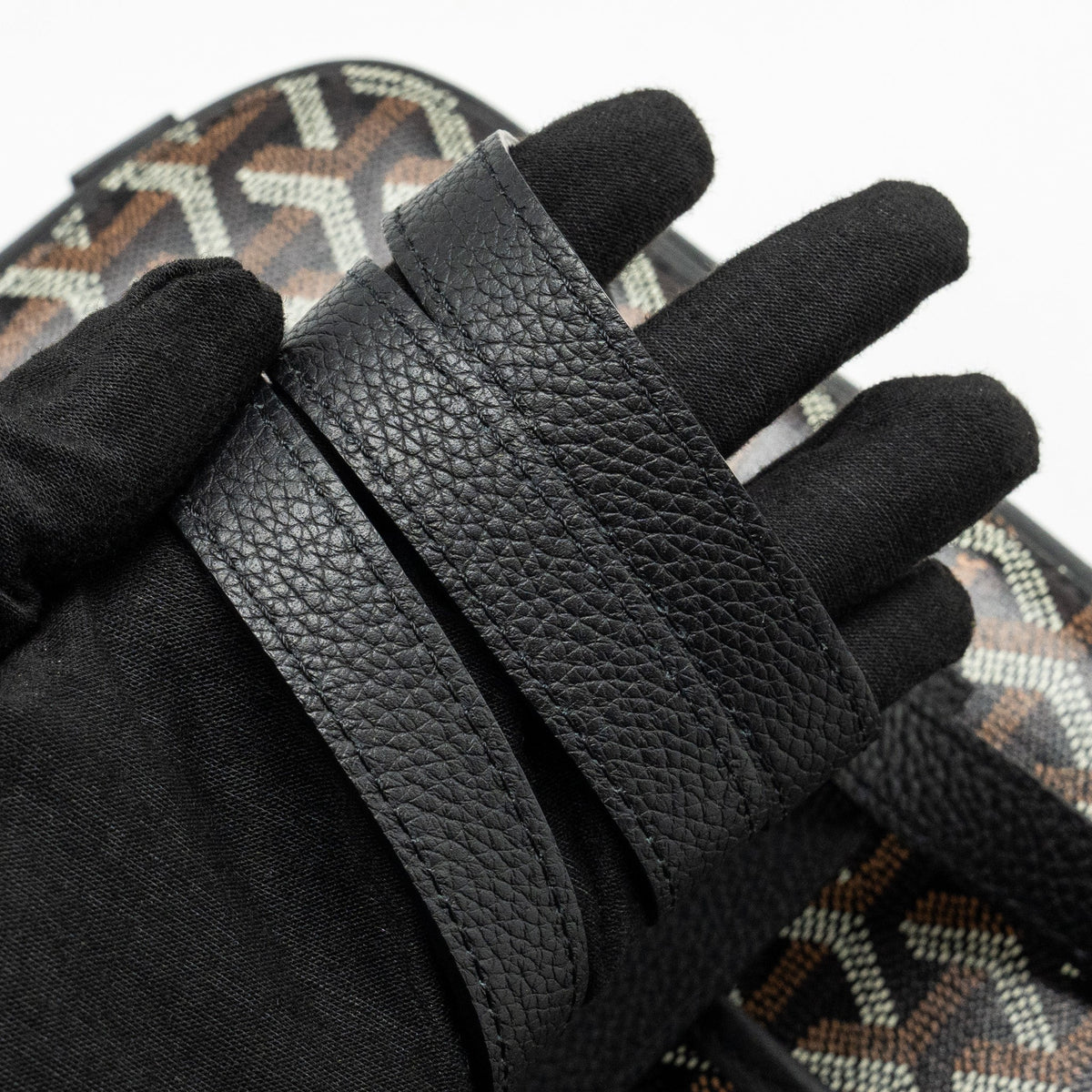 Goyard Belvedere MM Messenger Bag – Black Goyardine Canvas & Calfskin, Silver Hardware