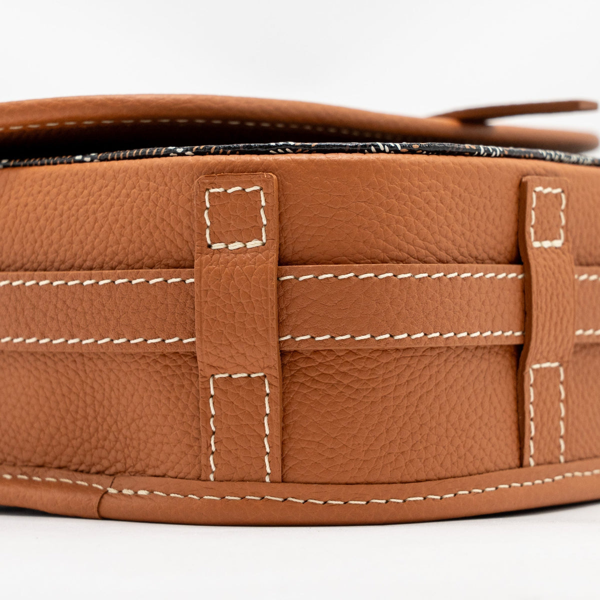 Goyard Belvedere PM Messenger Bag – Black & Tan Goyardine Canvas & Calfskin, Silver Hardware