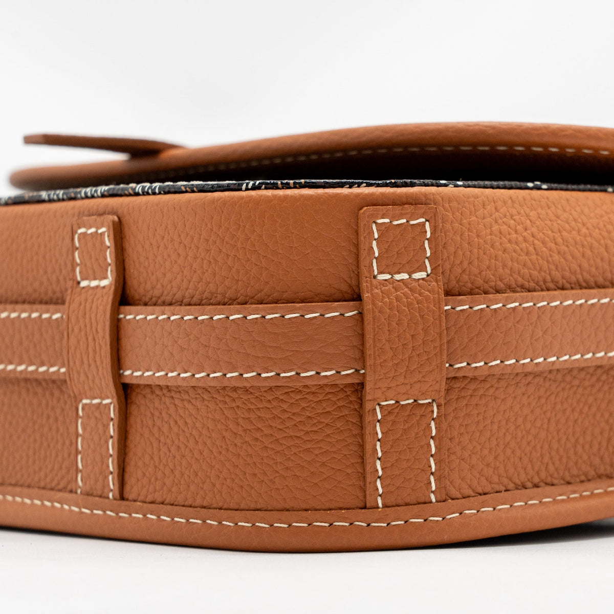 Goyard Belvedere PM Messenger Bag – Black & Tan Goyardine Canvas & Calfskin, Silver Hardware