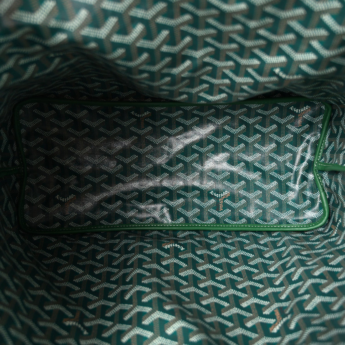 GOYARD Goyardine Reversible Anjou PM Tote – Green
