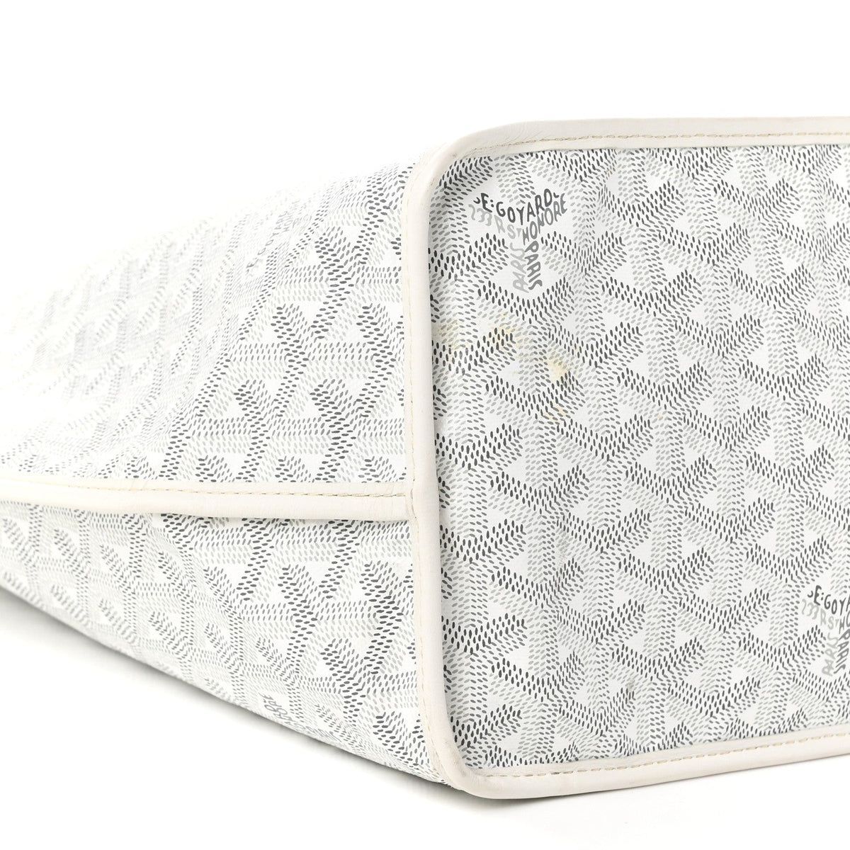 GOYARD Goyardine Reversible Anjou PM Tote – White